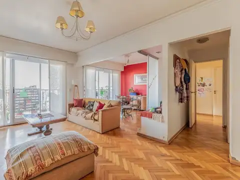 Av. Rivadavia 7113 , Piso 9