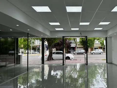 San Martín 900