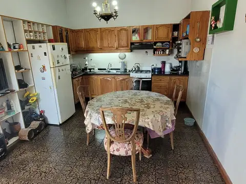 Depto Tipo Casa en Venta de 4 ambientes