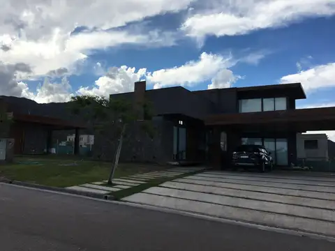 Casa en Venta Mendoza Norte