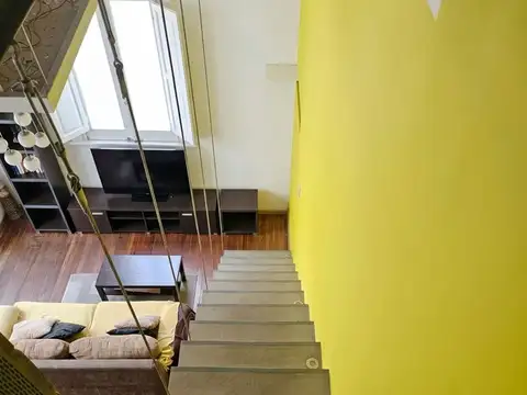Depto Tipo Casa en Venta 8 años