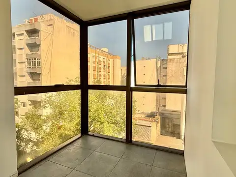 Oficina 3 ambientes con 1 baño