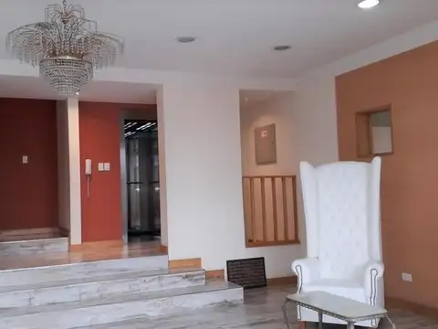 Avenida Argentina 4400, Piso 6