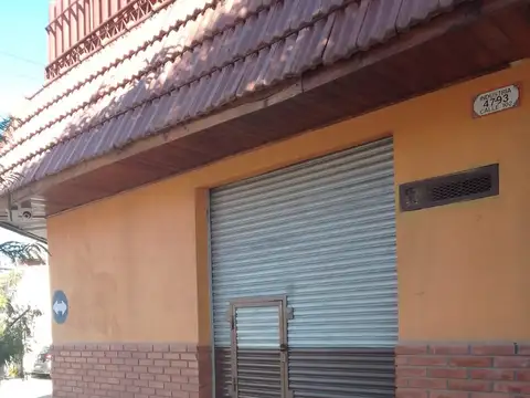 Local en Alquiler Via Pública