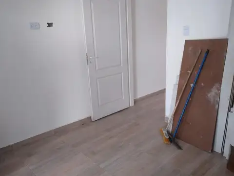 Departamento en Alquiler en Morón Sur, $ 450.000