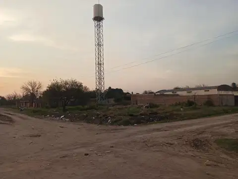 Terreno en Venta 25  mts Fondo