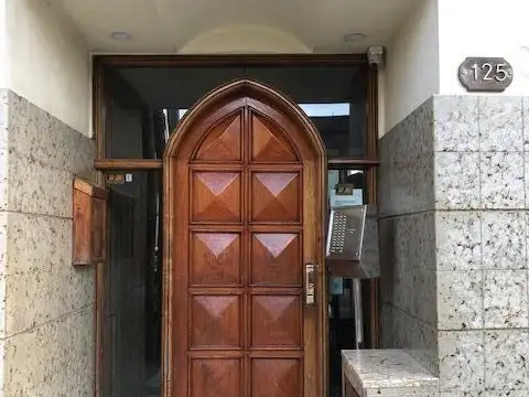GUEMES 100, Piso 1
