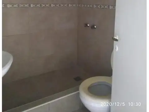España 2900, Piso 9°