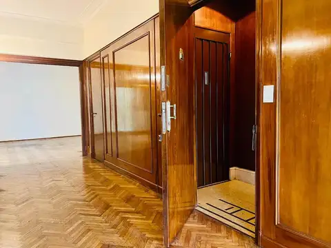 Departamento en Venta de 5 ambientes