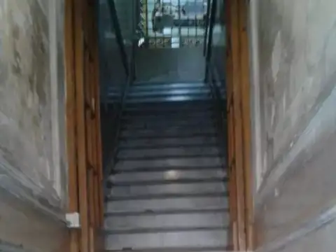 Avenida Bartolomé Mitre 100