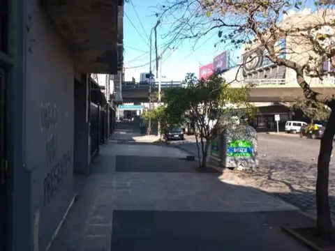 Galpon en Venta 76 años