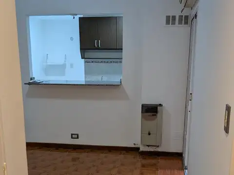 GUAYAQUIL 200 Departamento 3 ambientes 2 patios ALQUILER en CABALLITO