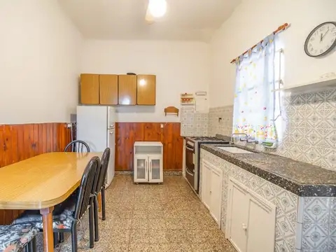 Casa en Venta en Burzaco, USD 109.500