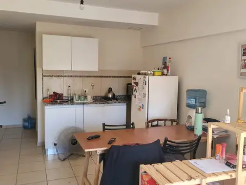 MONOAMBIENTE AL FRENTE. 3 DE FEBRERO AL 3200