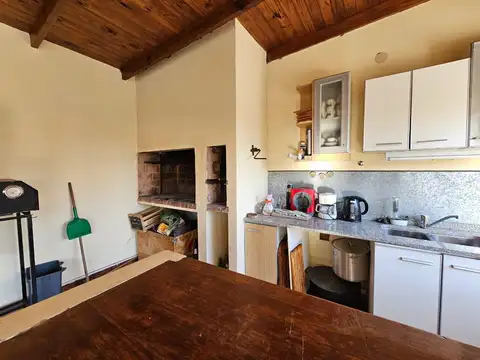 Depto Tipo Casa en Venta de 5 ambientes