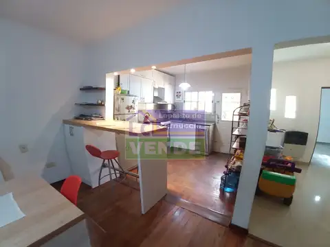 Depto Tipo Casa 6 ambientes con 3 baños