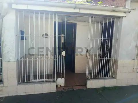 General Carlos Maria Alvear 4000, Piso 0