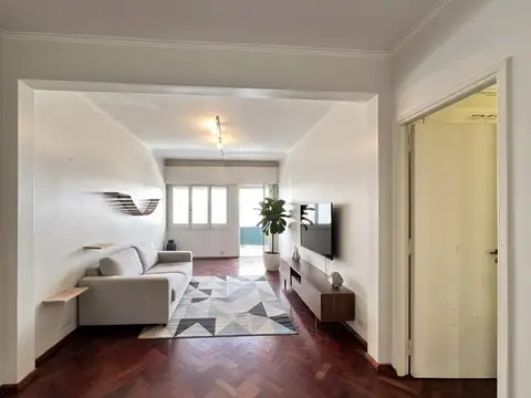 Departamento 2 dormitorios en venta c/ cochera en Centro