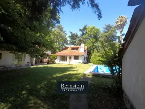 CASA EN VENTA :: 5 AMBIENTES :: EL JAGUEL/LELOIR :: 1291M2