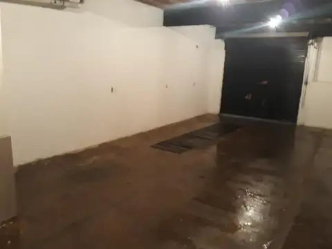 Galpon en Venta en La Plata, USD 52.000