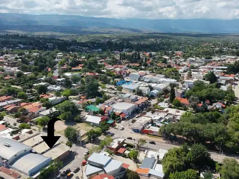 VENTA LOCAL ESQUINA COMERCIAL MINA CLAVERO CENTRO