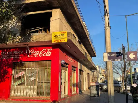 2 grandes locales con 2 viviendas (en planta alta) en venta en Boulogne