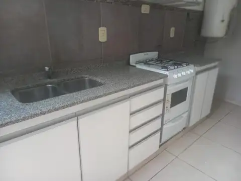 Departamento en Alquiler en Mendoza, $ 580.000