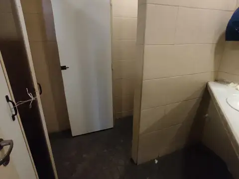 Local.579m2.Cazon al 200. Tigre