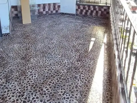 Departamento 4 ambientes con 2 baños