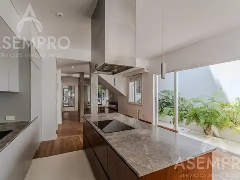 Casa 5 ambientes con 3 baños