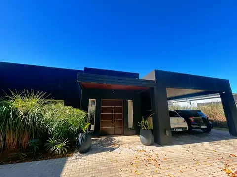 CASA 5 AMBIENTES VENTA CLUB DE CAMPO LOS PUENTES