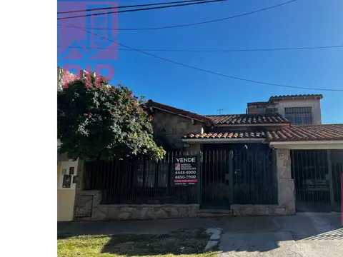 CASA en VENTA en El Palomar