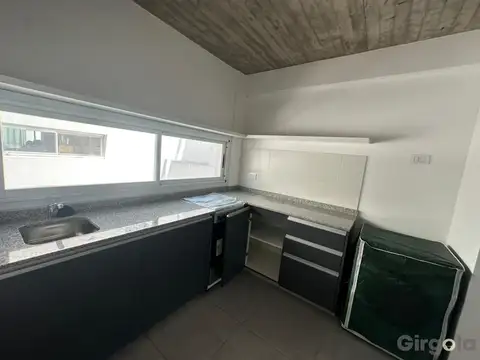 Depto Tipo Casa 3 ambientes con 2 baños