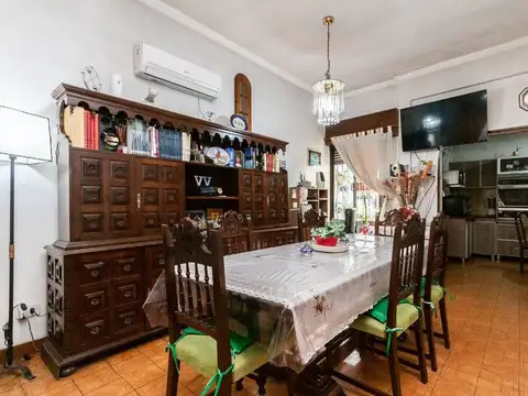 Casa en Venta con 1 cochera