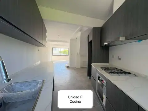 PH Venta Olivos jardin terraza 2 cocheras Pileta