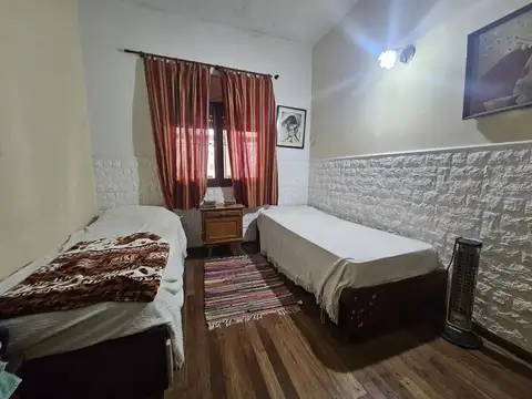 Casa, 4 dormitorios, Alberdi