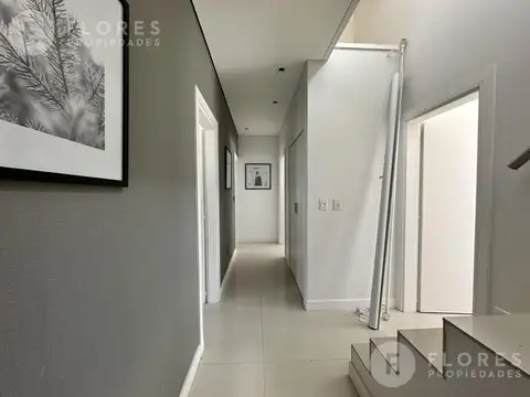 Casa en Alquiler Temporal con 2 cocheras