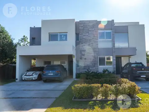 Casa en ALQUILER temporario POR ENERO 2025, 6 ambientes, 4 dormitorios en La Lomada De Pilar - Pilar