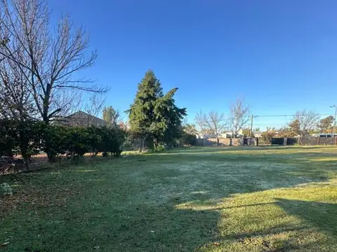 Hostal Del Sol - Terreno Con Quincho - 1000 m2