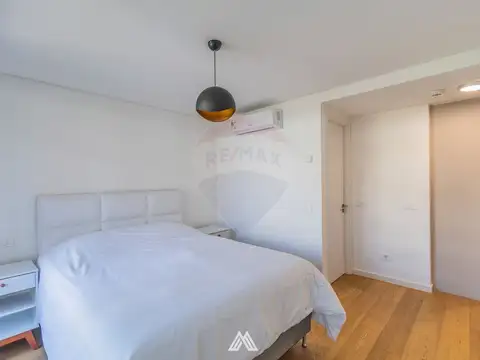 Departamento en Alquiler con 2 cocheras