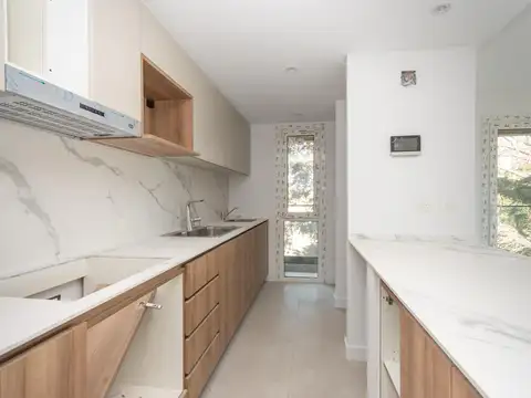 Departamento en Venta en Acassuso Vías  /  Libertador, USD 680.000