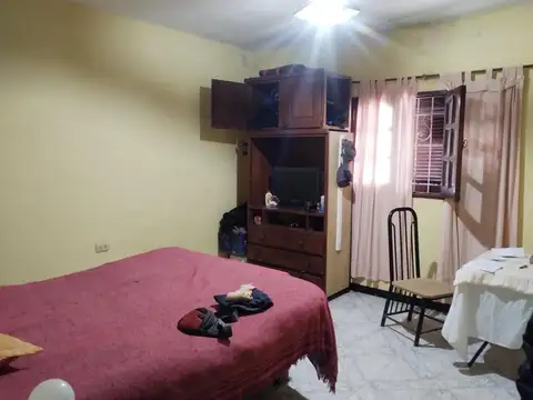 "Amplia Casa en Cosquín cerca de Ruta"