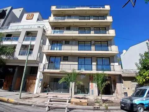 SemiPiso 2 amb 57 m² tot, 2 baños, 14 m² balcon Villa Bosch