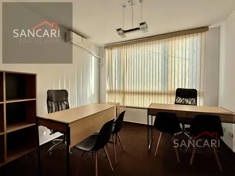 Oficina en Alquiler en Monserrat, $ 500.000