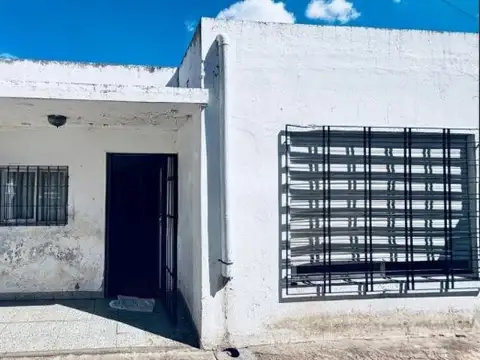 Ventura Bustos al 2300
