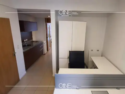 Oficina IMPECABLE con muebles lista para empezar a trabajar  - Recoleta