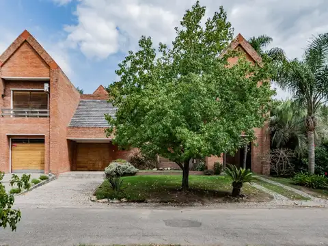 Casa en Venta de 4 dormitorios