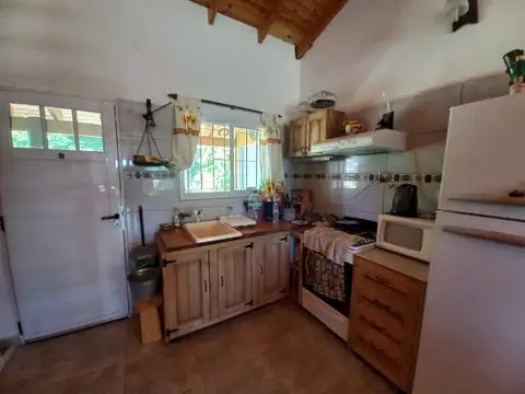 Casa 3 ambientes con 1 baño
