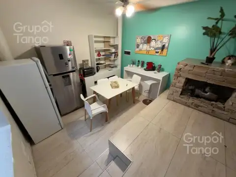 Depto Tipo Casa 8 ambientes con 3 baños