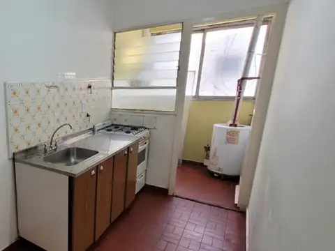 ¡Oportunidad! Departamento 2 ambientes en Ballester